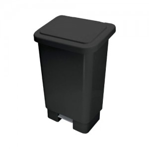 Lixeira plastica preta retangular com pedal 50 litros pr50fp